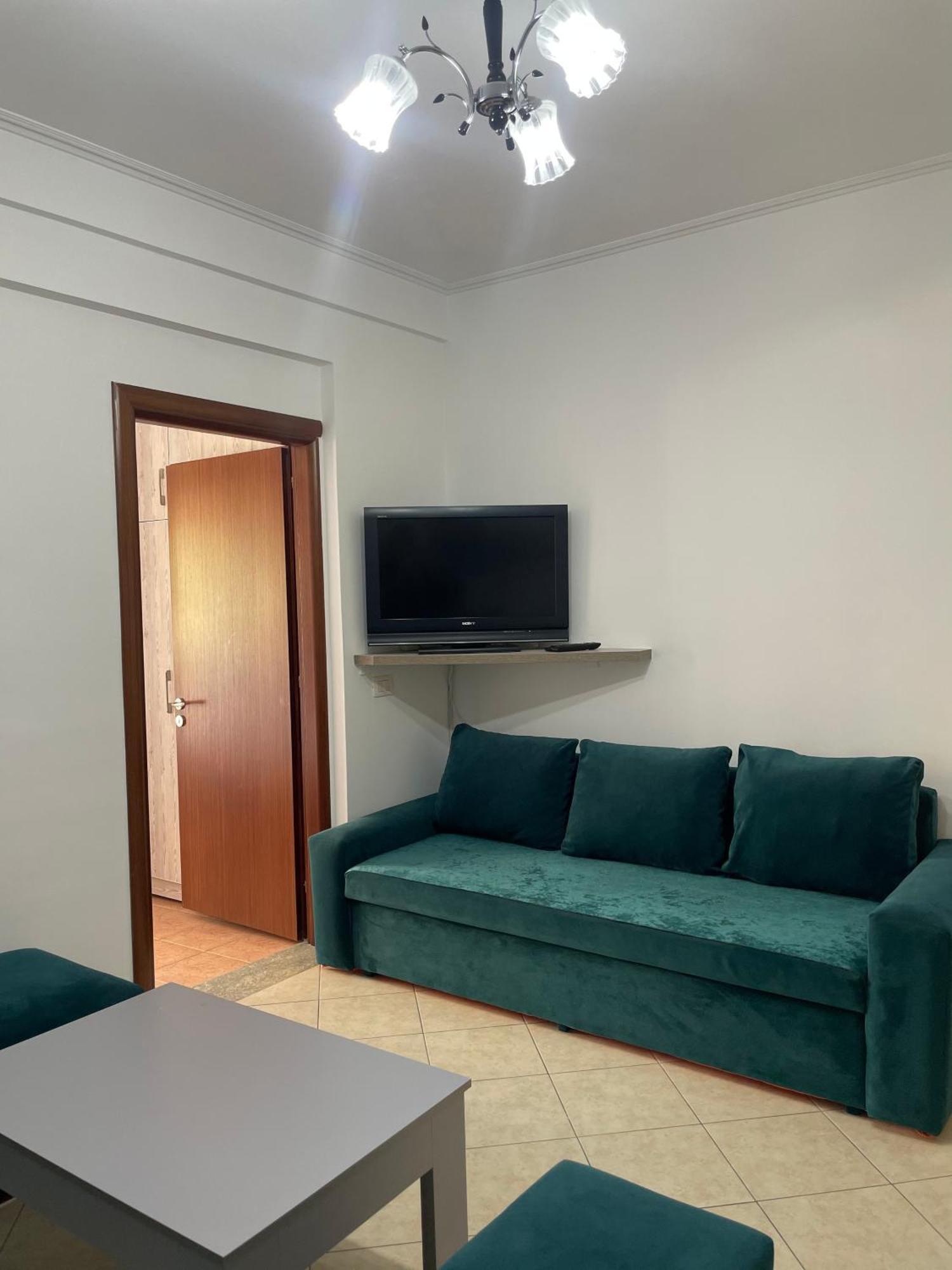 Apartments Monika Sarandë Exterior foto